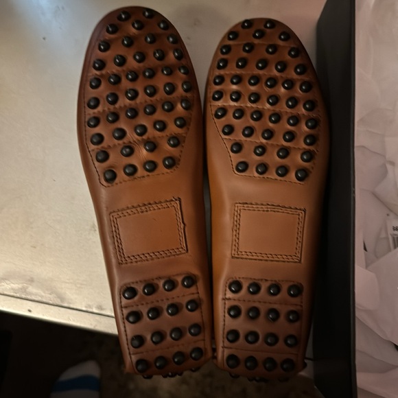 Brown Saks loafers size 8.5. They run a little big. - Picture 3 of 5